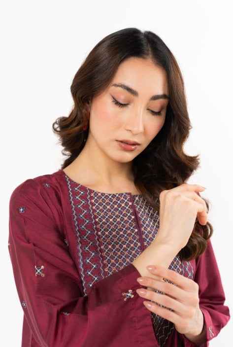 Elegant Embroidered Maroon Shalwar Qameez